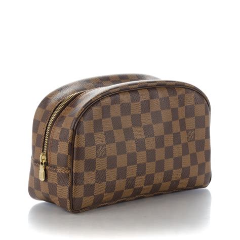 louis vuitton men's toiletry bag|louis vuitton men's wash bag.